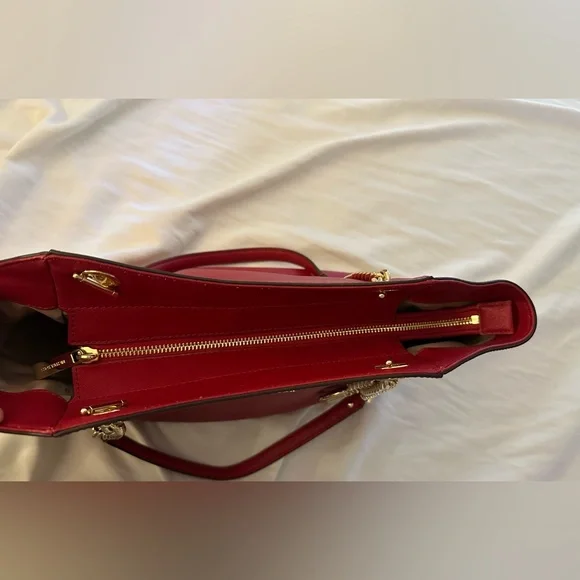 Michael Kors Tote - Picture 3 of 15